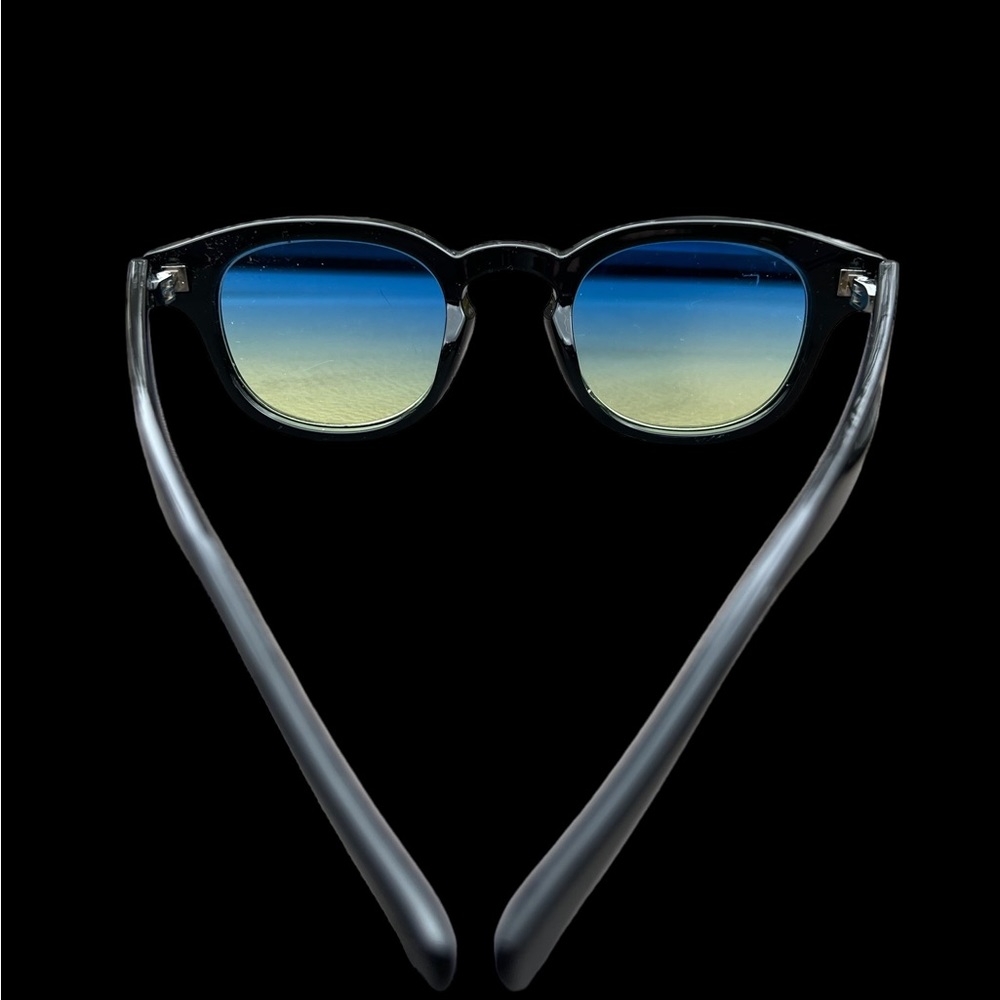 Sunglasses - Picture 2 of 14